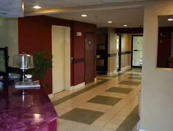 Super 8 Motel 2*